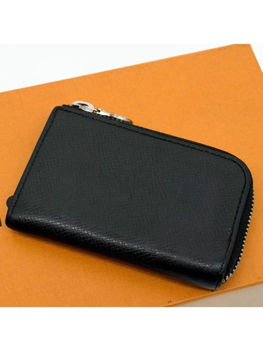 Louis Vuitton Porte Monnaie Jour Taiga Black Compact Coin Purse